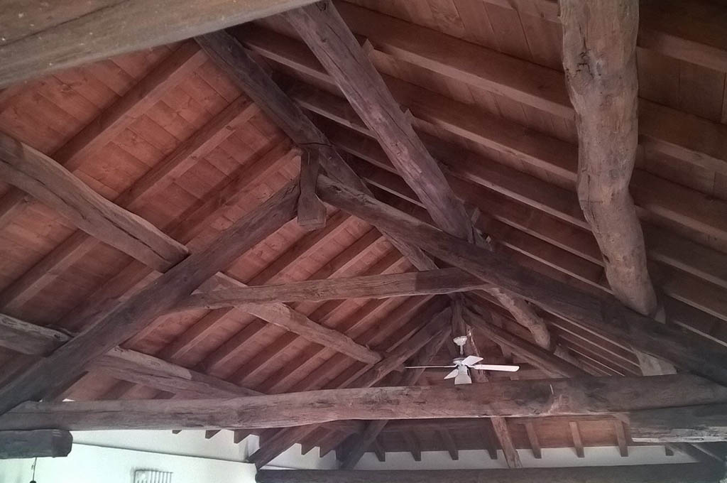 tetto travi in legno